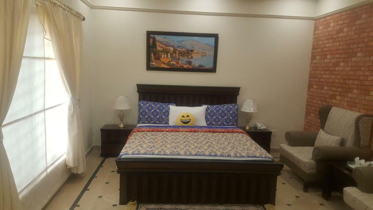 Mulberry Residence Luxury Rooms Islamabad Exterior foto
